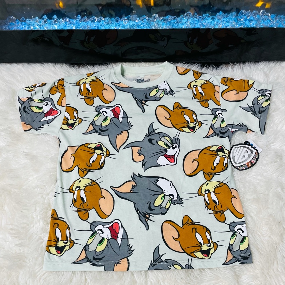 Tom & Jerry and all related characters tee, XS...